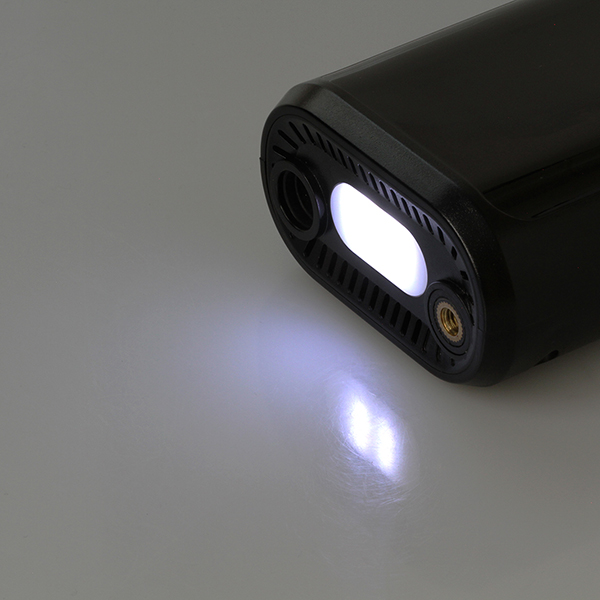 充電式エアーコンプレッサー_メイン8